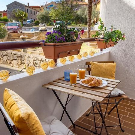 Apartment Papalina Врсар Екстер'єр фото