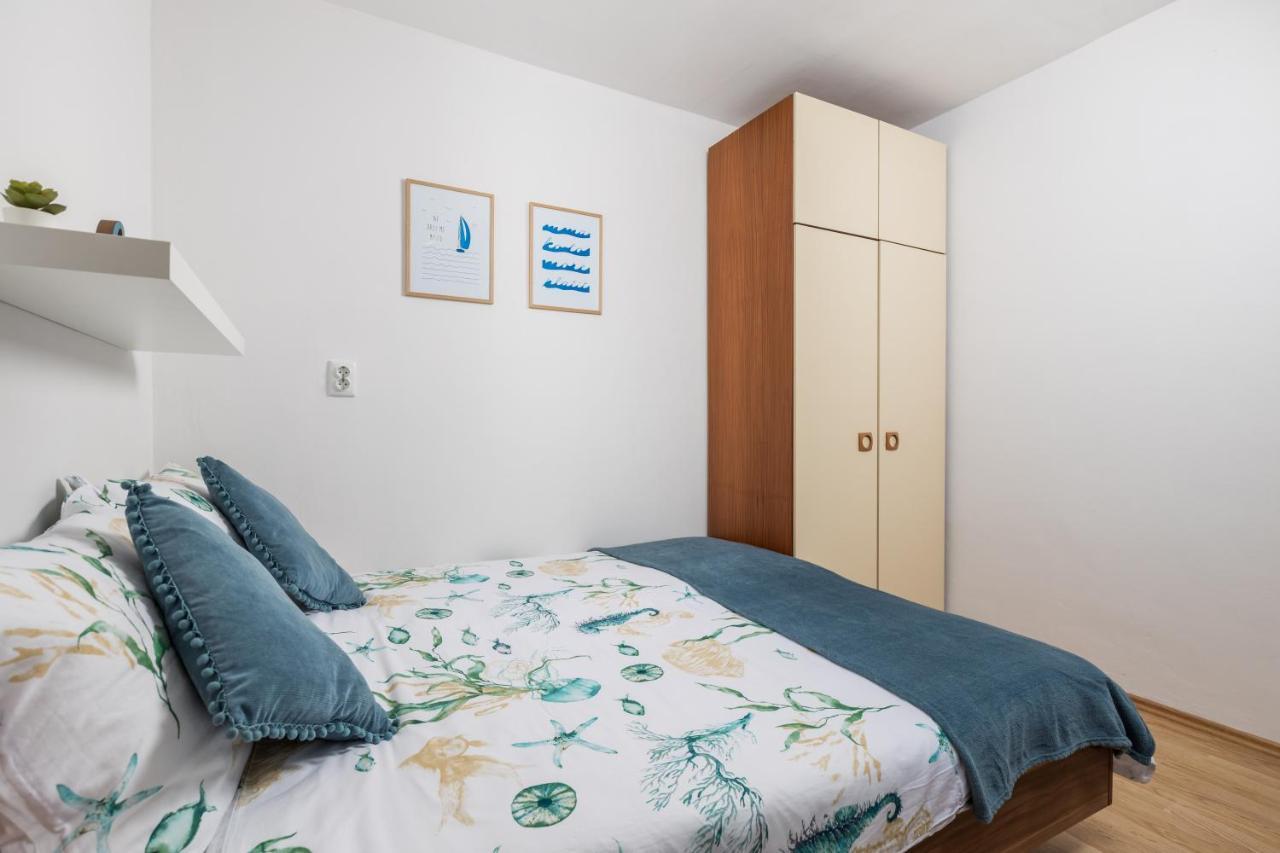 Apartment Papalina Врсар Екстер'єр фото